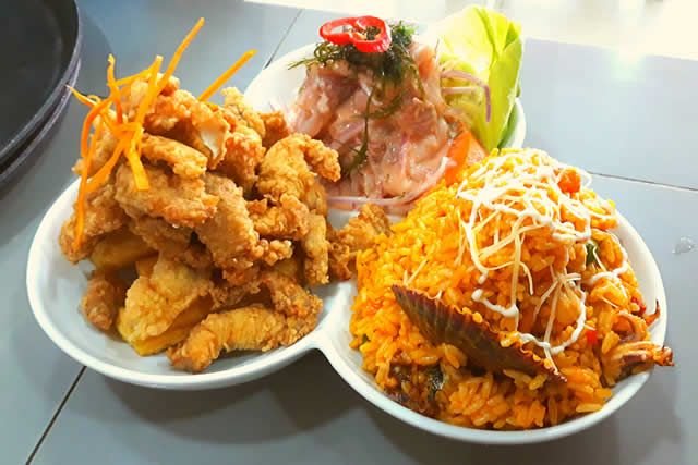 COMBO 5 (CEVICHE +ARROZ CON MARISCOS +CHICHARRÓN DE POTA)