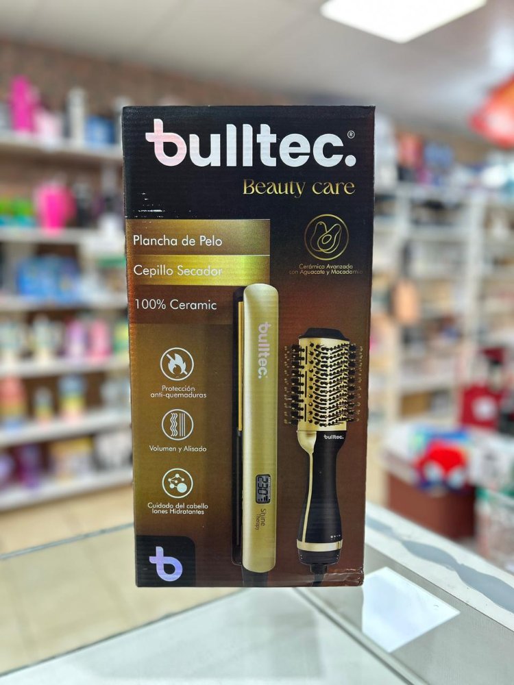COMBO CEPILLO MODELADOR + PLANCHITA BULLTEC