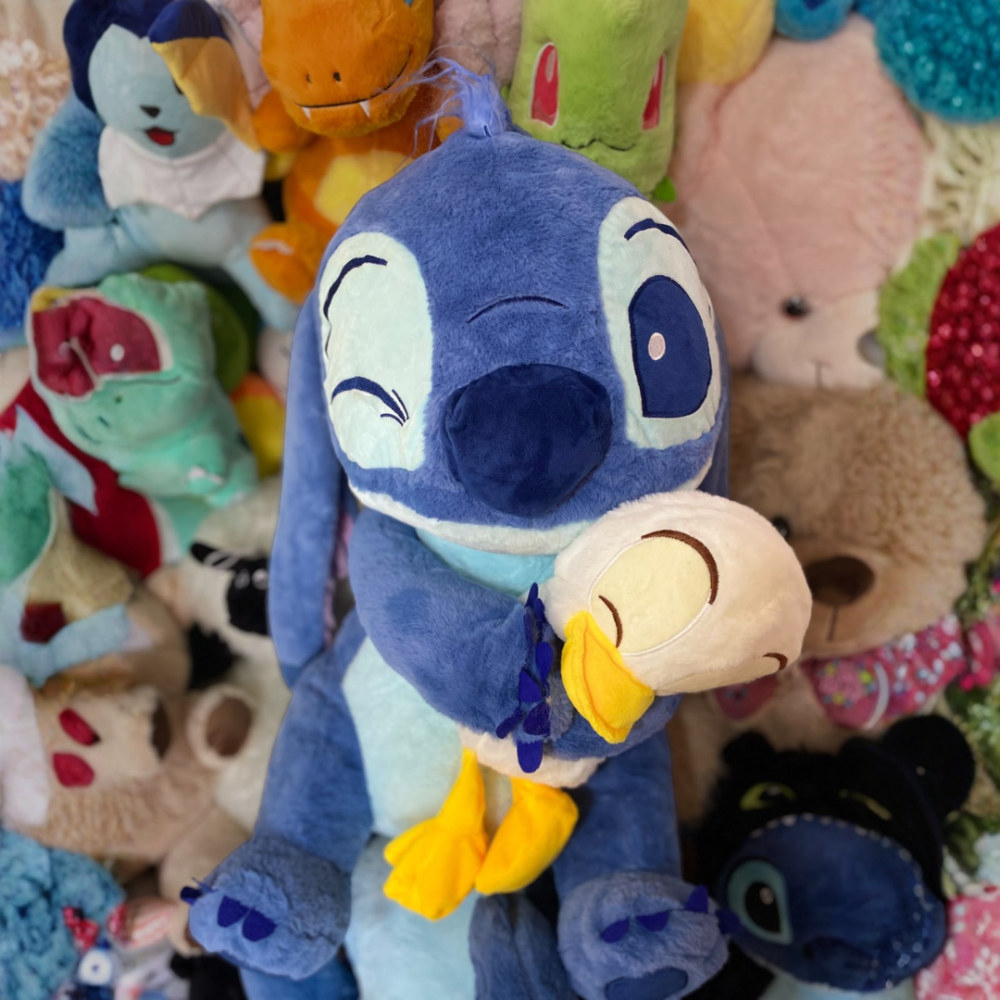 Stitch con pato 60cm