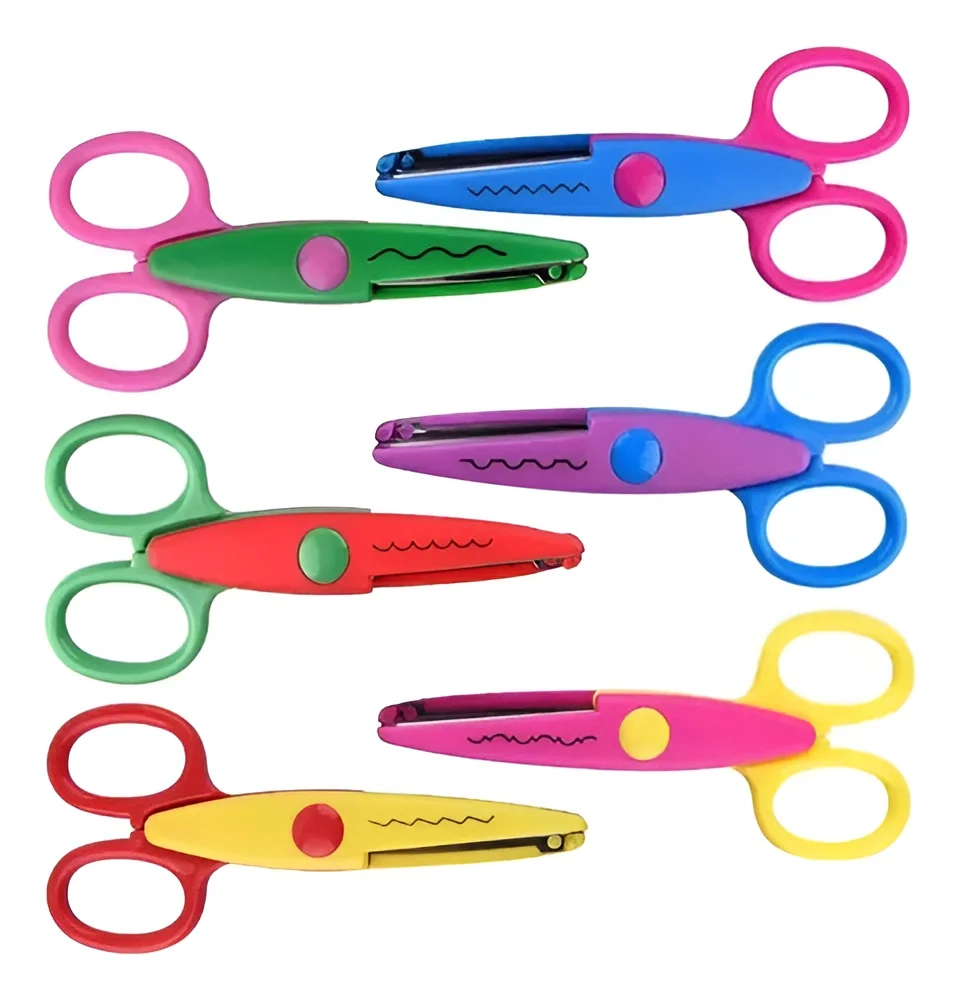 Tijeras de colores con patrones