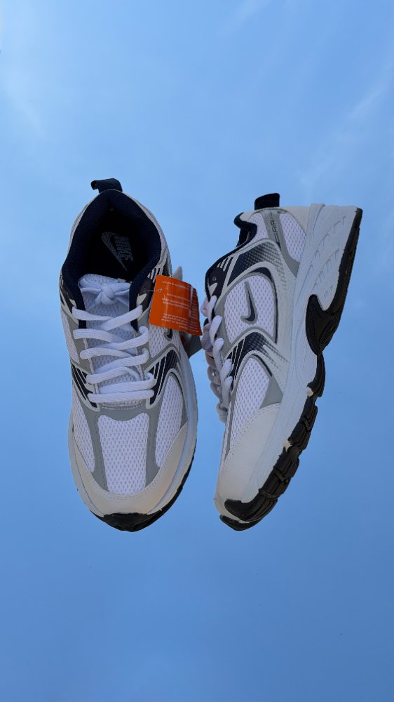 Nike Air 530