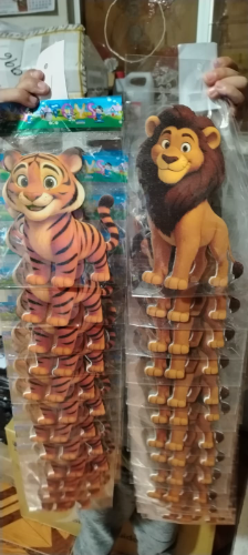 FIGURA DE FOMY LEON