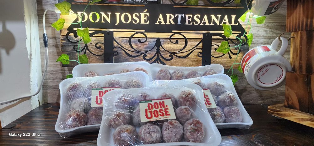 ALBONDIGAS DE RES CHAROLA C/12 PIEZAS