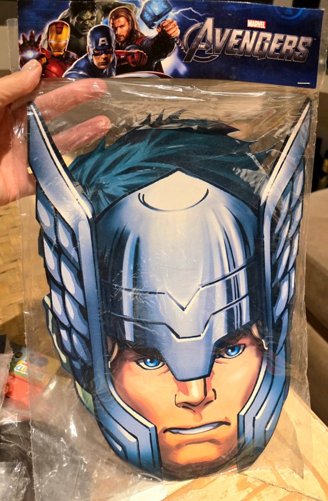 Careta Avengers 2 x 5 u