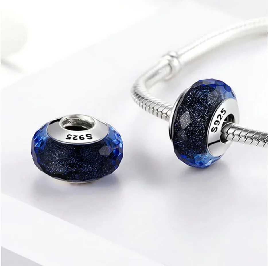 CHARM FACETADO AZUL PROFUNDO