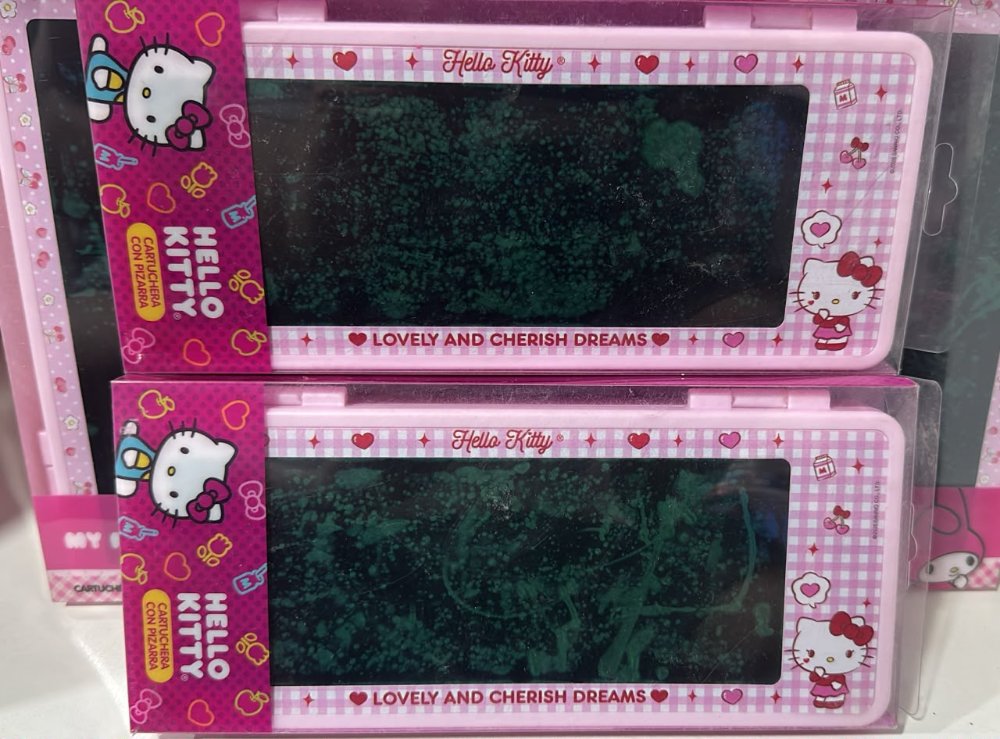 CARTUCHERA PIZARRA  HELLO KITTY