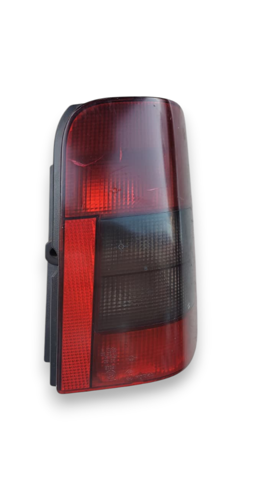 Foco trasero derecho Peugeot Partner 2009