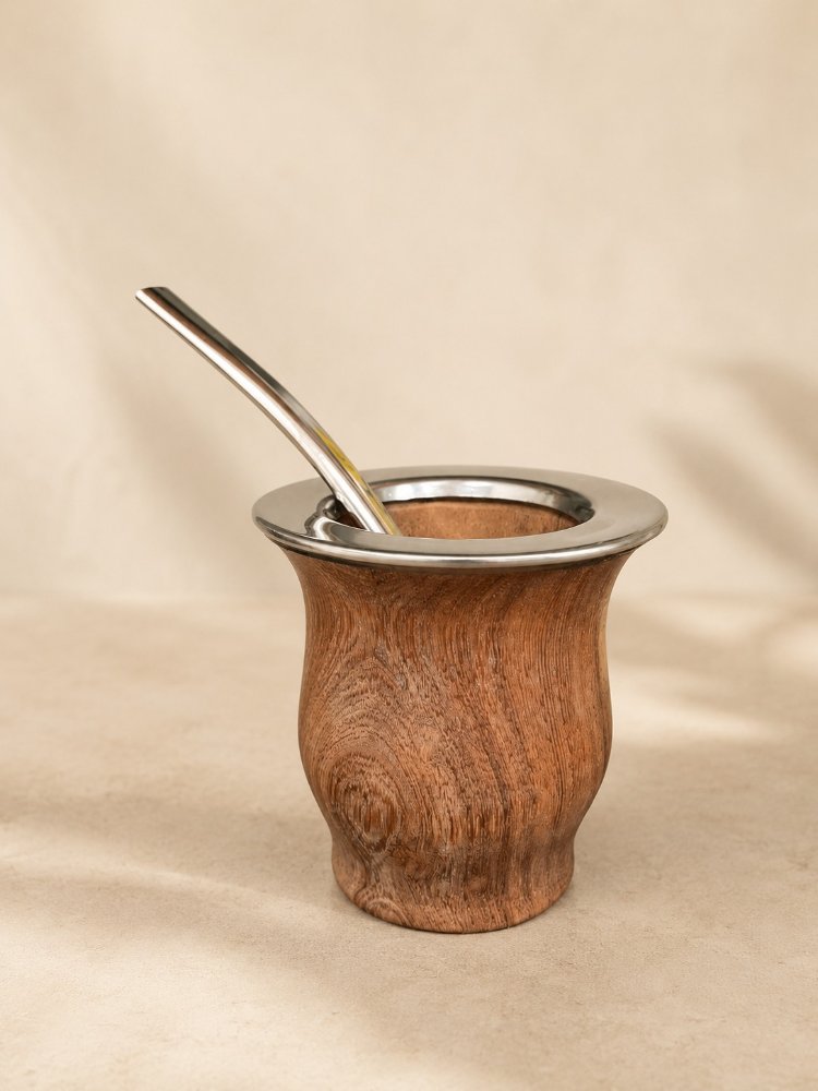 Mate camionero de algarrobo con bombilla