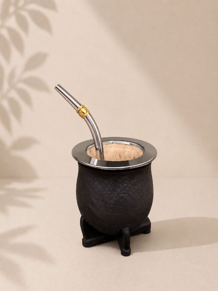 Mate camionero de cuero y calabaza
