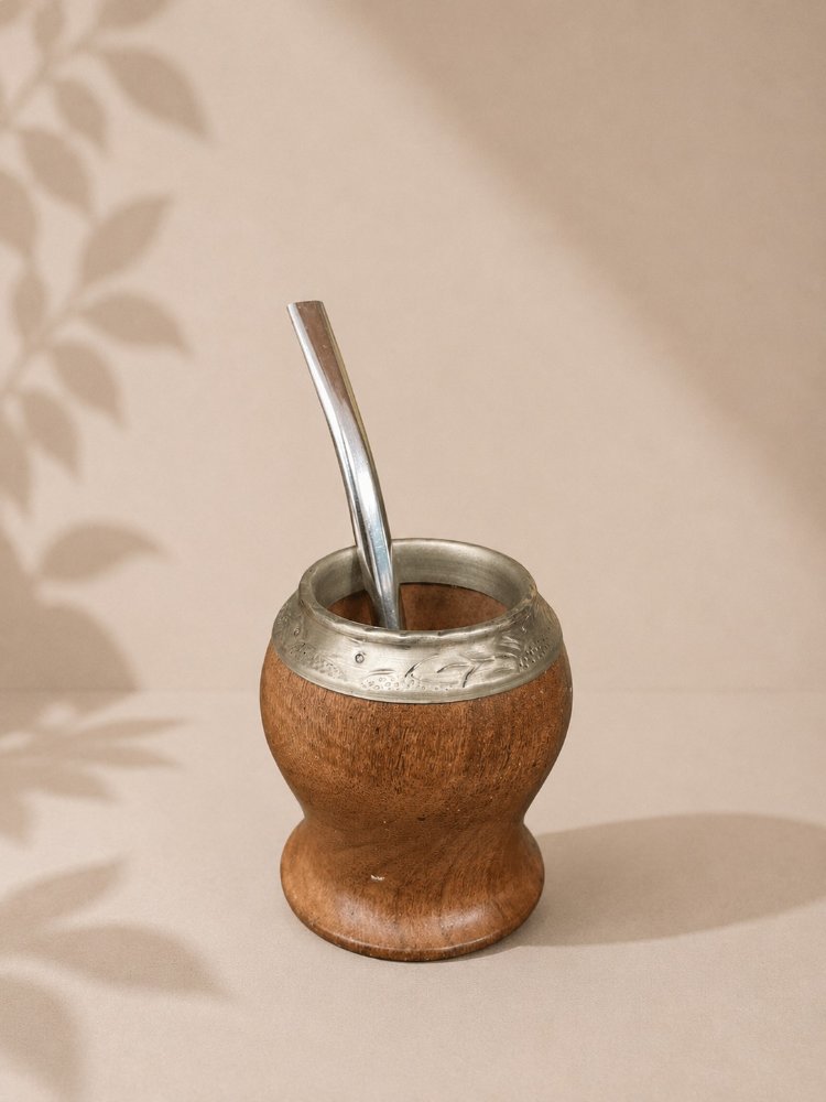 Mate torpedo de algarrobo con virola cincelada