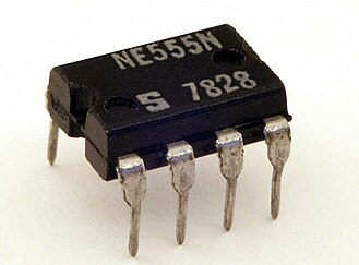 LM 555 E3   5/21