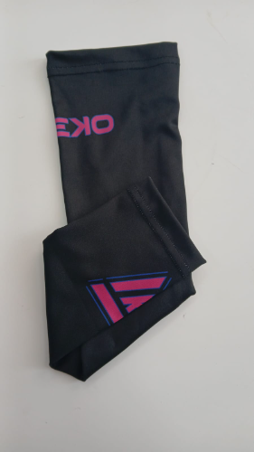 Sleeves Black pink kid