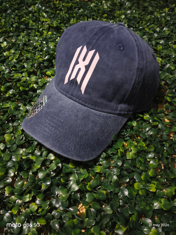 Gorra MONSTA X