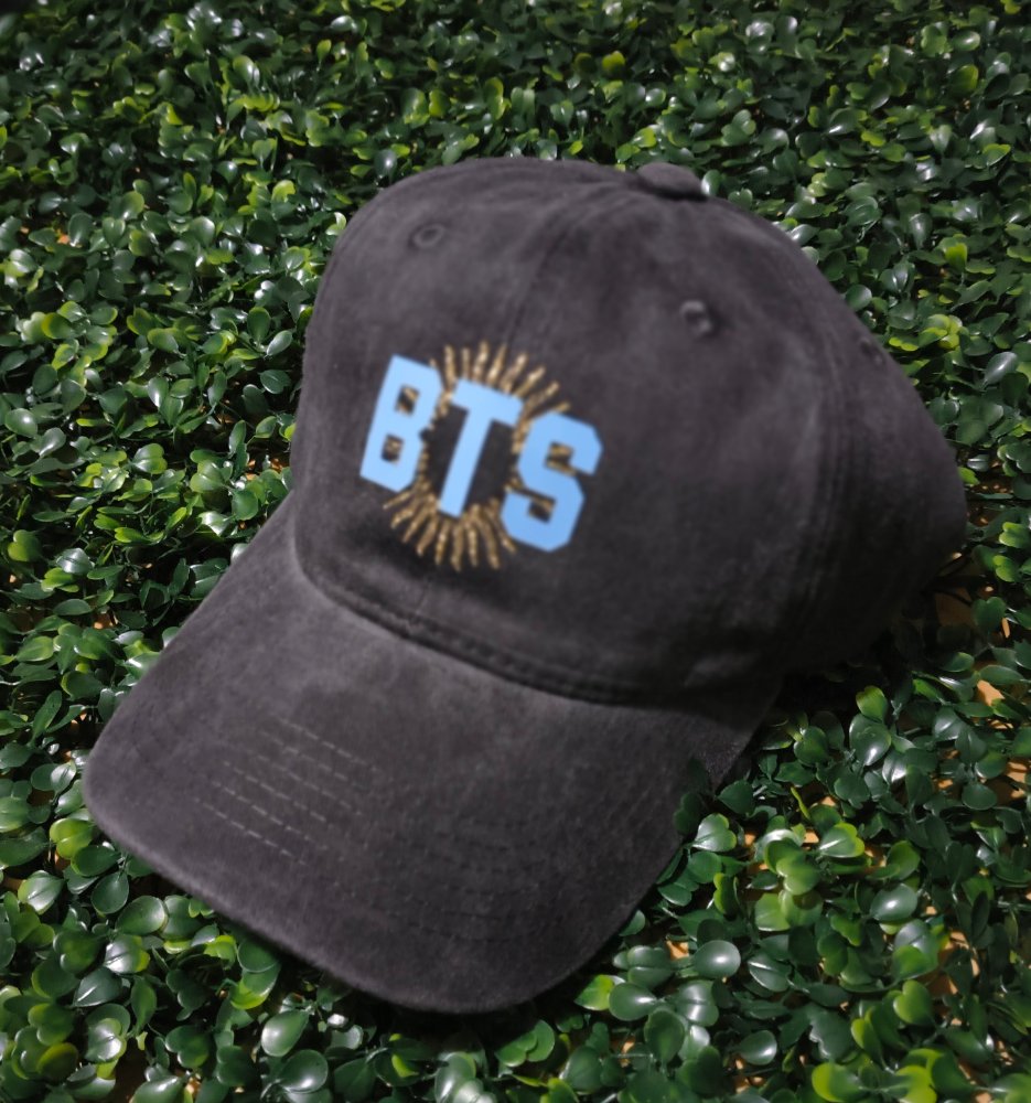 Gorra BTS ARG.