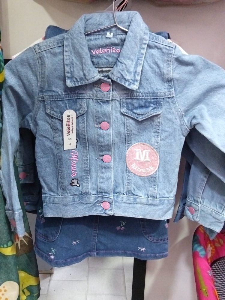 chaqueta jean minnie rosa