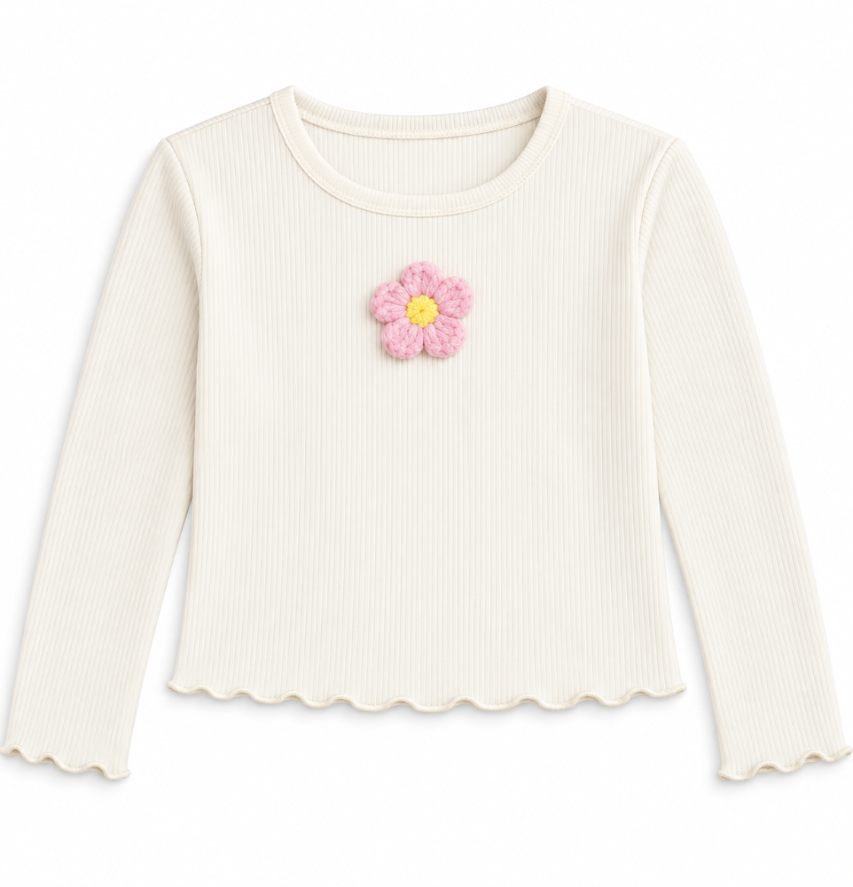 blusa crema flor rosada
