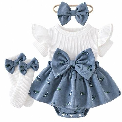 conjunto azul floral con moños