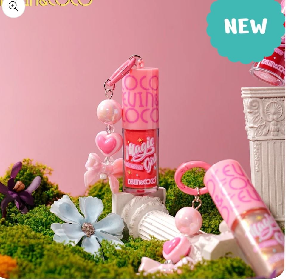 labial con llavero MAGIC