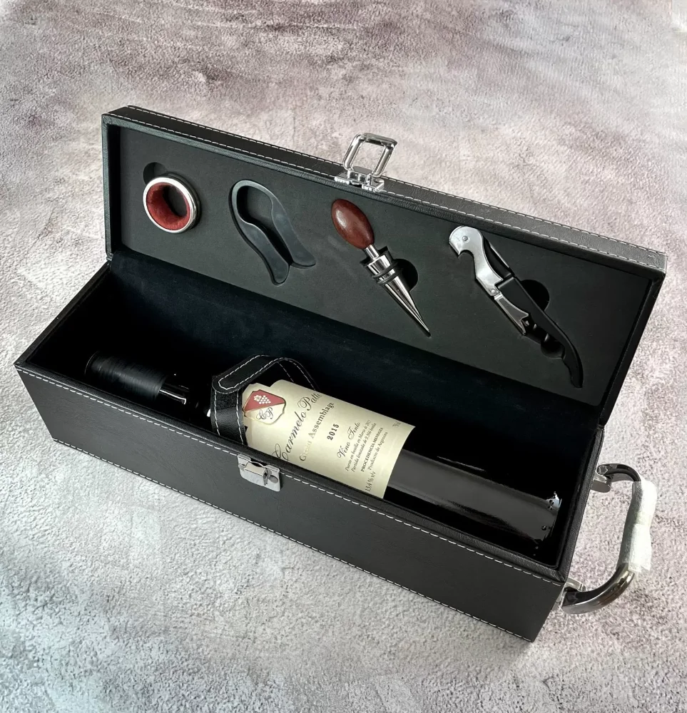 Estuche Cuero con 4 accesorios