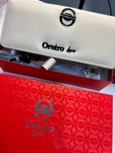 Billetera Oreiro Love