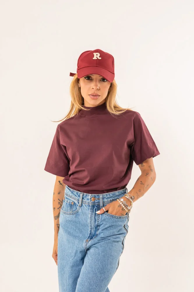 P - Tshirt Gola Alta Cereja Laqueada