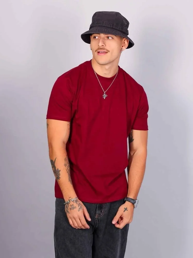 M - Camiseta Lisa Bordô