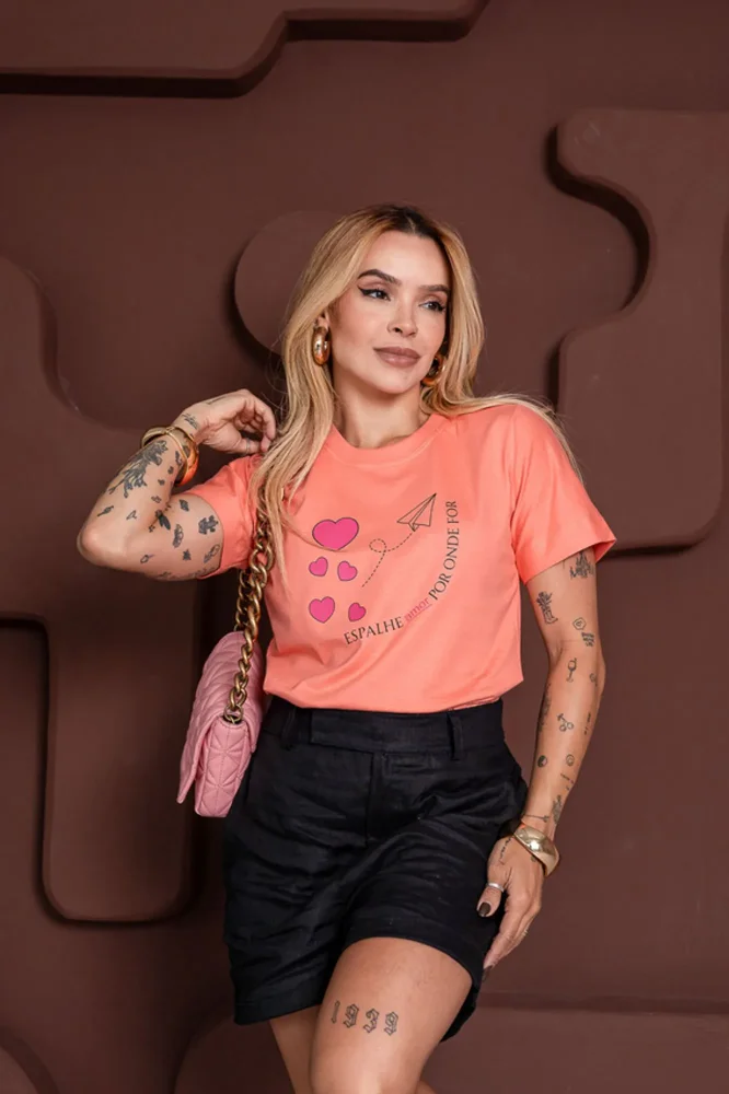 G2 - Tshirt Espalhe Amor Por Onde For
