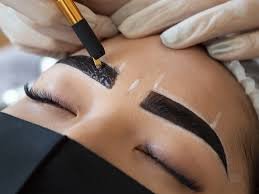 DEPILACIÓN EN CERA Y HENNA