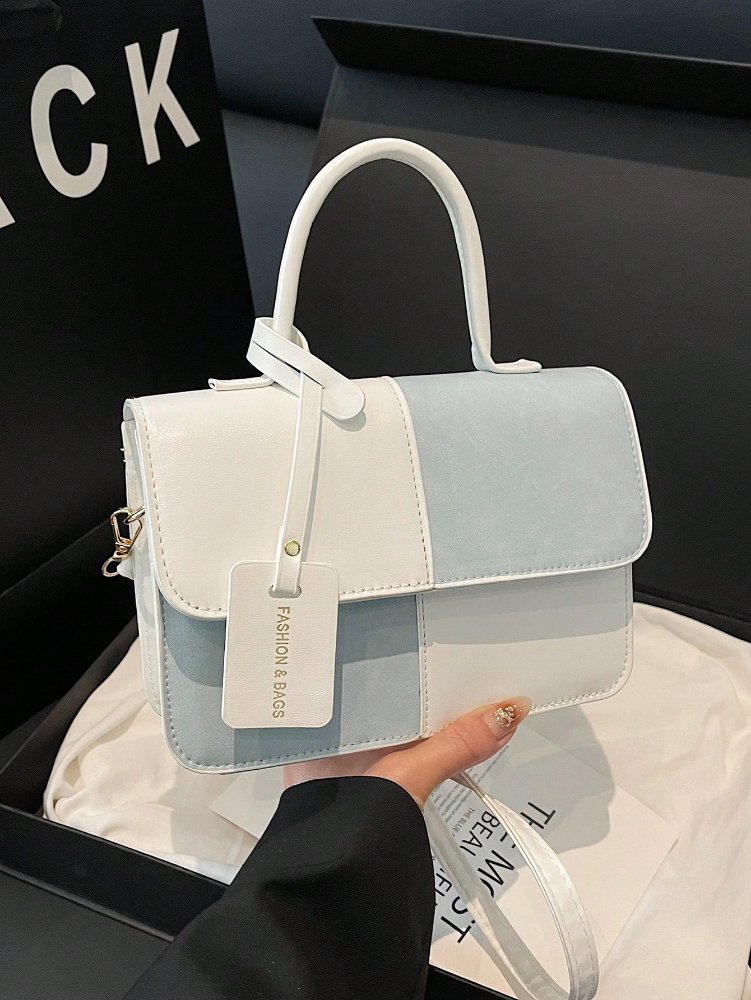 BOLSO MANO SIMPLE CUADROS BLANCO Y AZUL CLARO