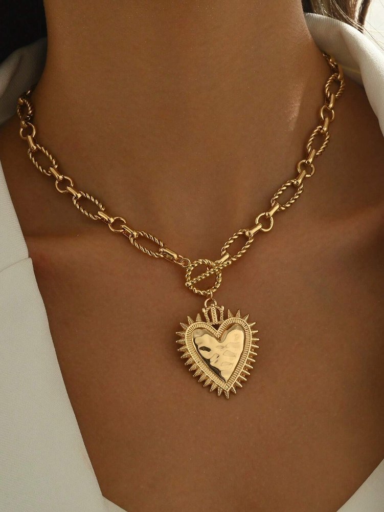 COLLAR CORAZON DORADO