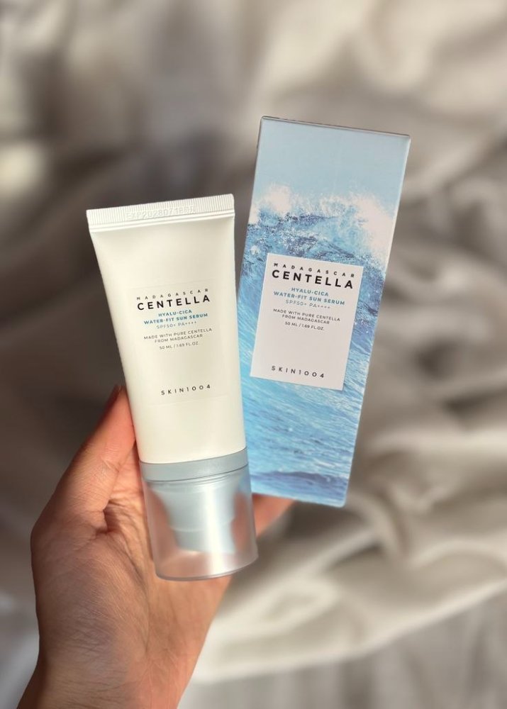 Centella Madagascar Water-Fit Sun Serum SPF50