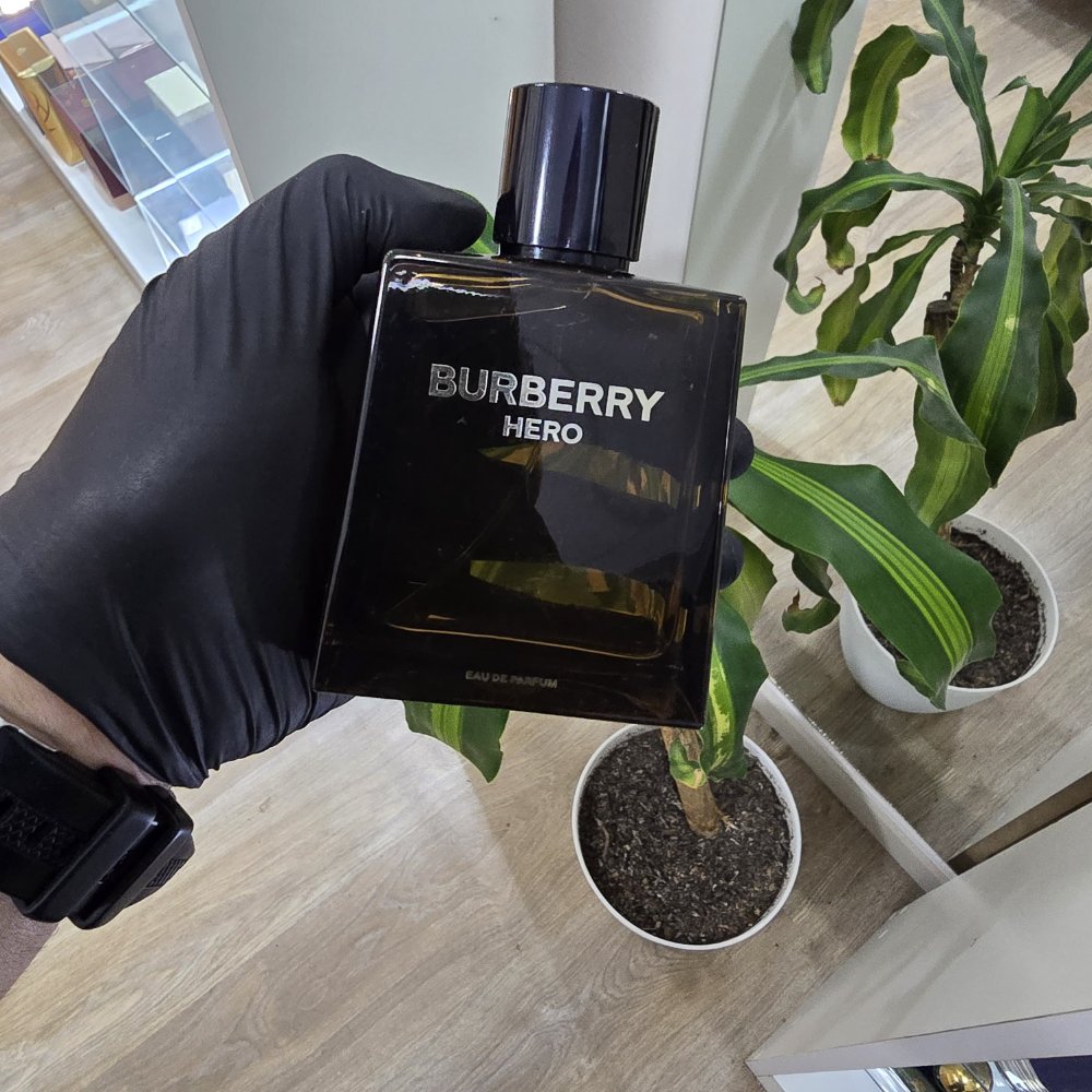 BURBERRY HERO EDP