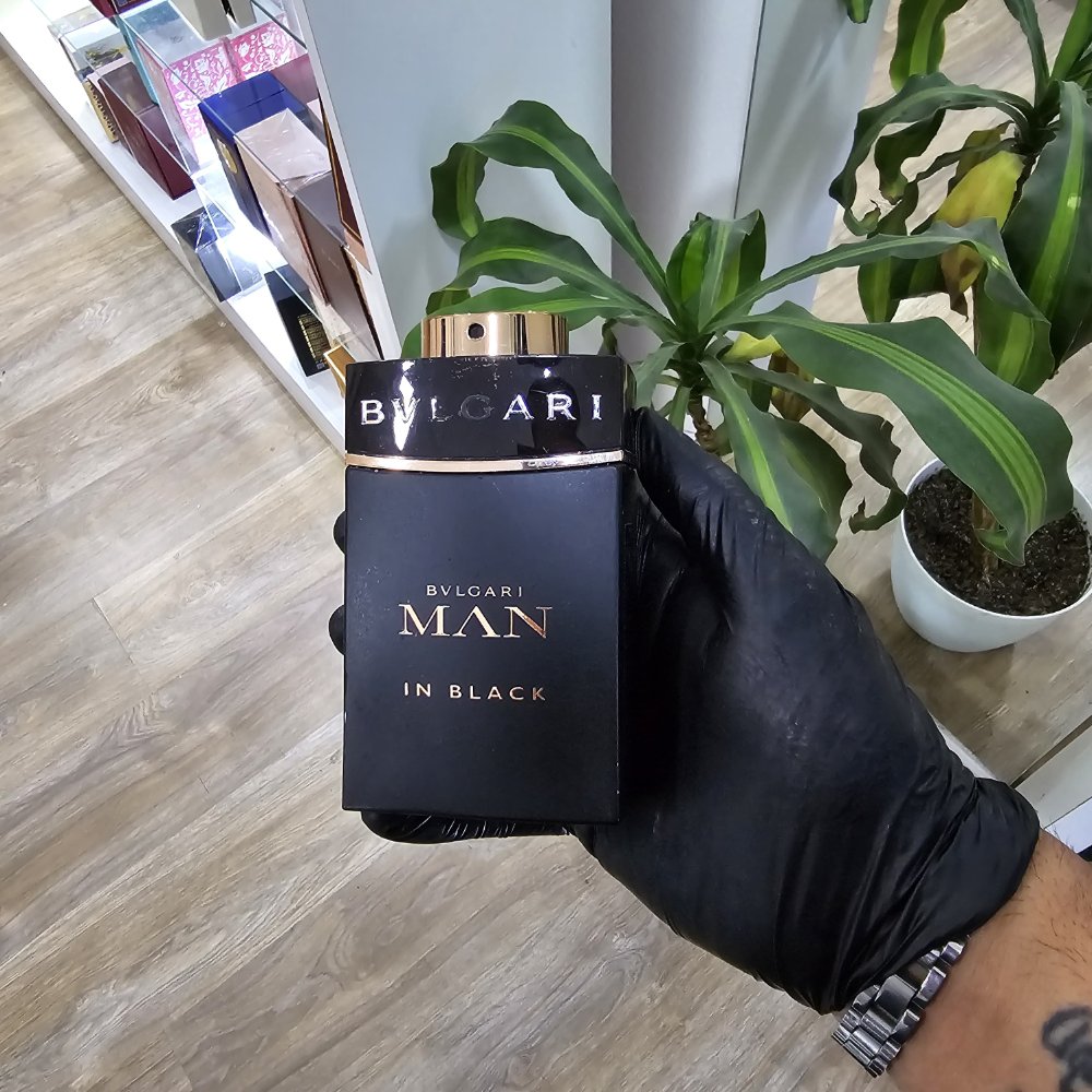 BVLGARI MAN IN BLACK