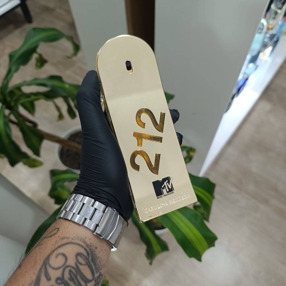 212 HEROES MTV ED. LIMITADA