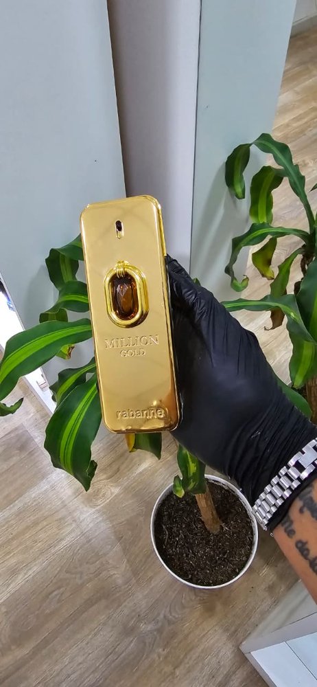 ONE MILLION GOLD
