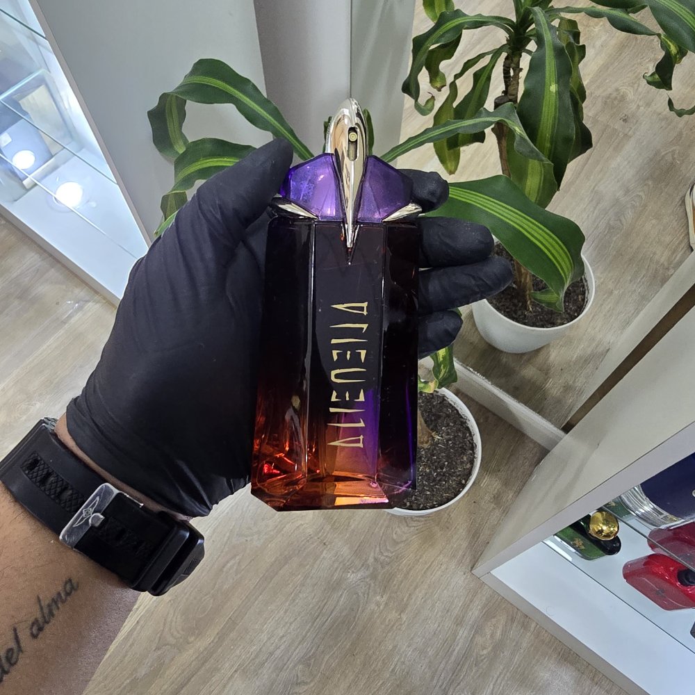 ALIEN HYPERSENSE THIERRY MUGLER