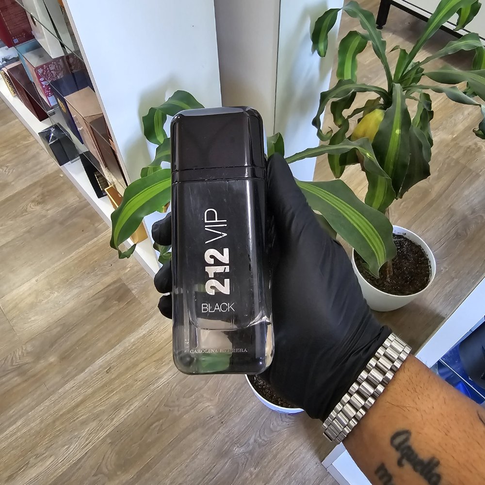 212 VIP BLACK EDP