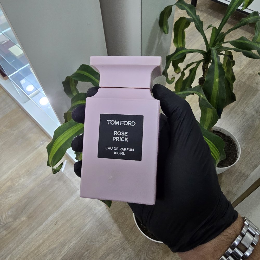 TOM FORD ROSE PRICK