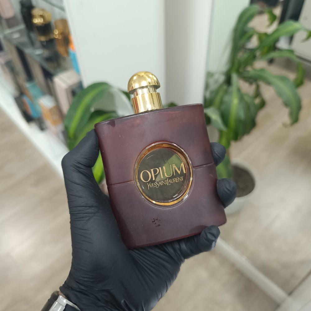 OPIUM YVES SAINT LAURENT