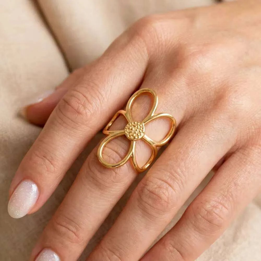 Anillo Flor Dorée