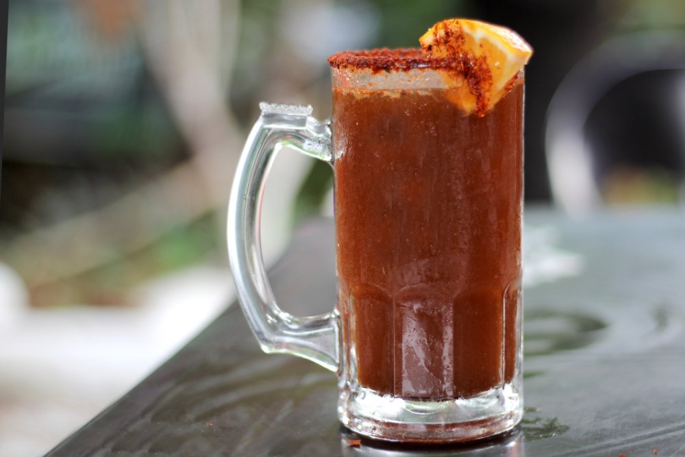 MICHELADA CASERA DE SOPAS BAR