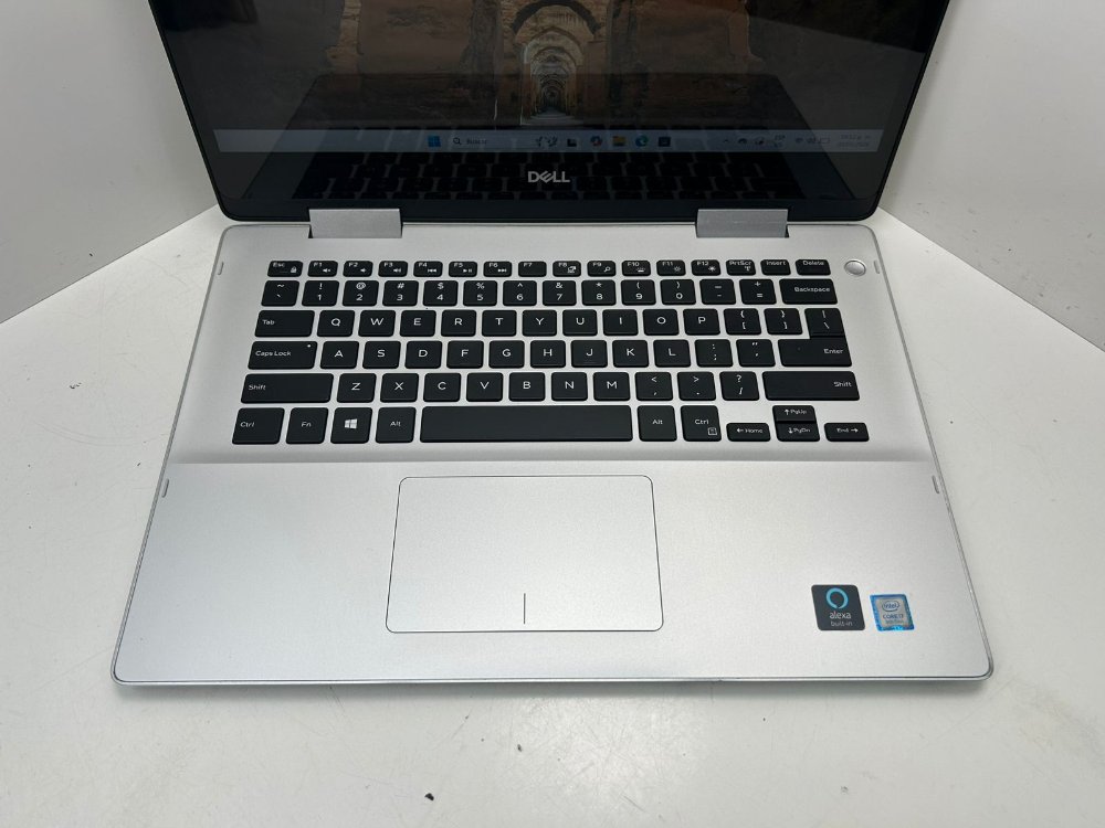 382 DELLL INSPIRON I7-8THGEN 8/256