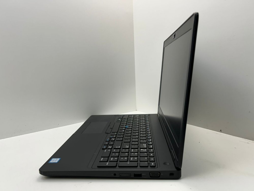 48-DELL LATITUDE 5590 I7-8THGEN 8/512/128