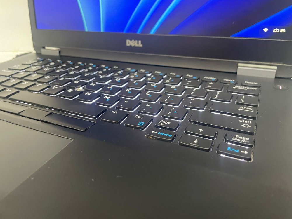8-DELL LATITUDE I5-8GEN 12/256/128