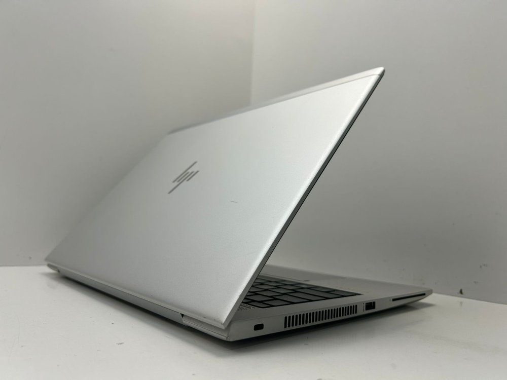 416-HP ELITEBOOK 745 G5 RYZEN 7PRO 2TH 8/256/RADEON VEGA  10 1GB