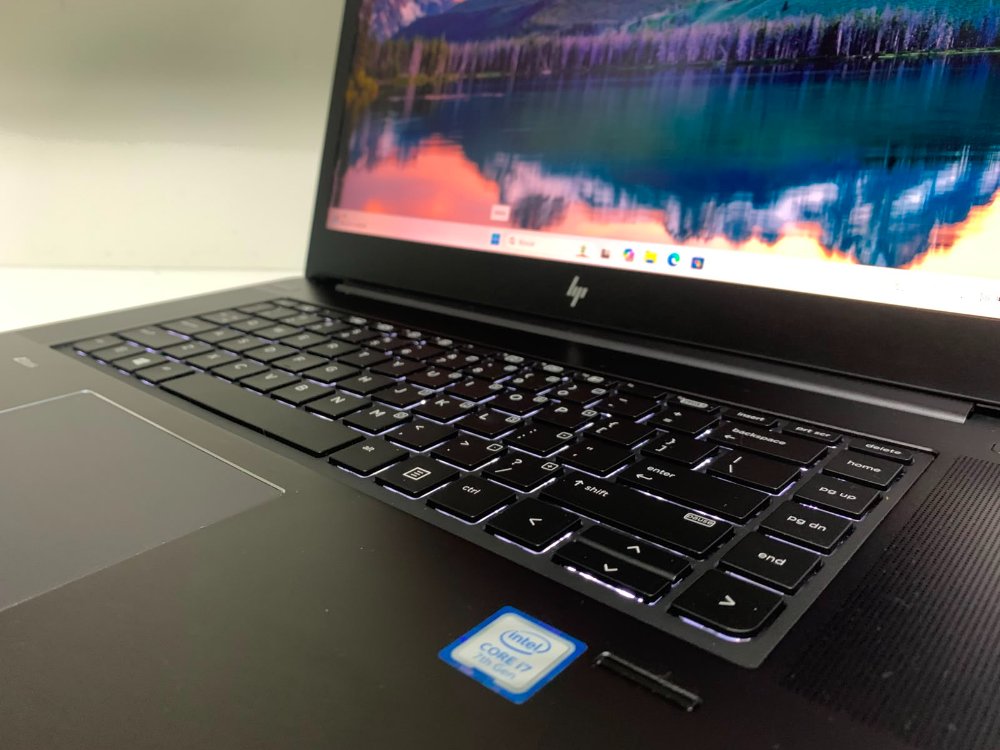 448- HP ZBOOK I7-7GEN 16/512/QUADRO M1200 4GB