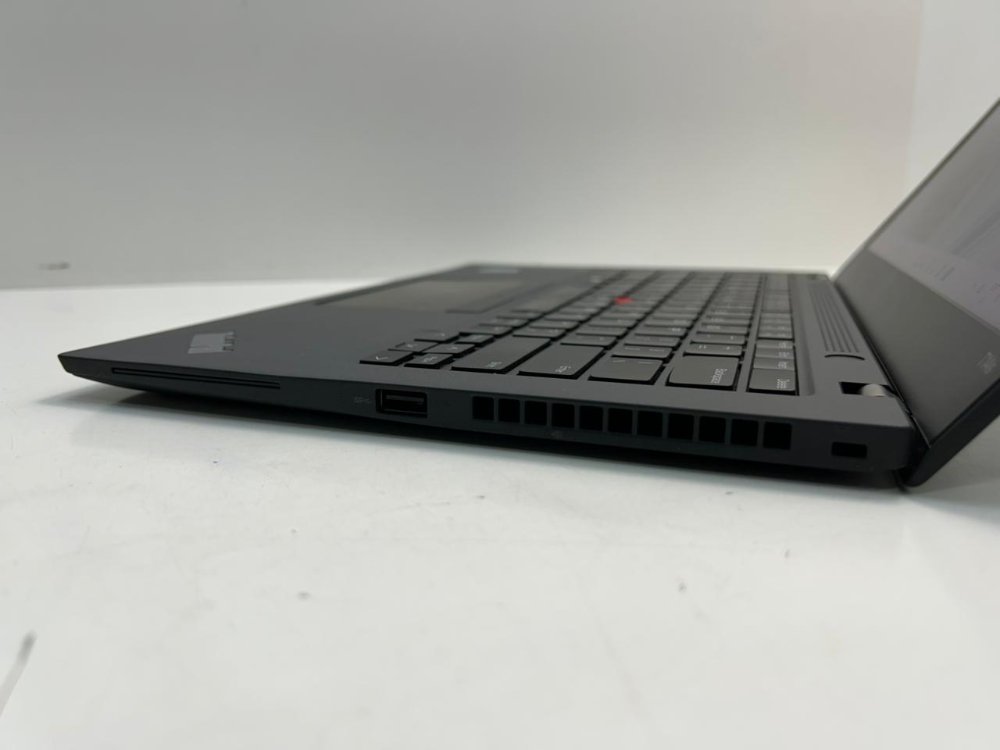 355- LENOVOTHINK PAD GEN2 I5-11 16/256/128