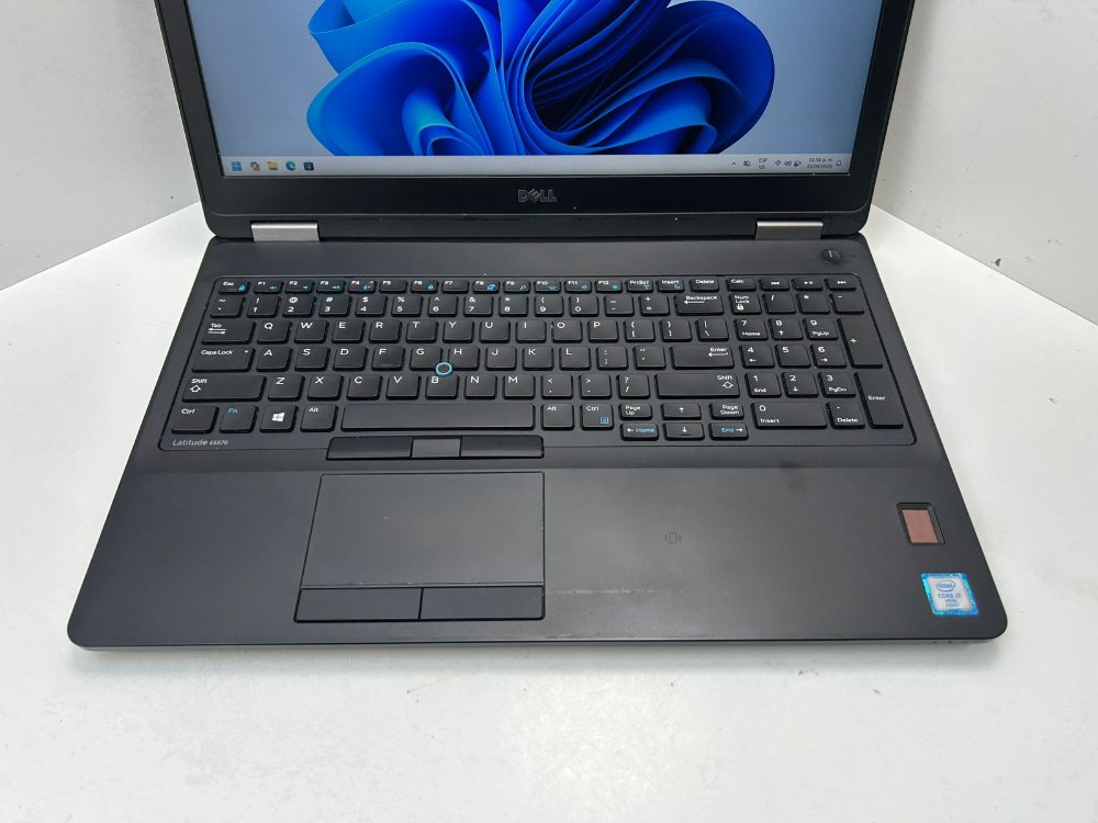 209-DELL LATITUDE I7-6THGEN 16/256/128