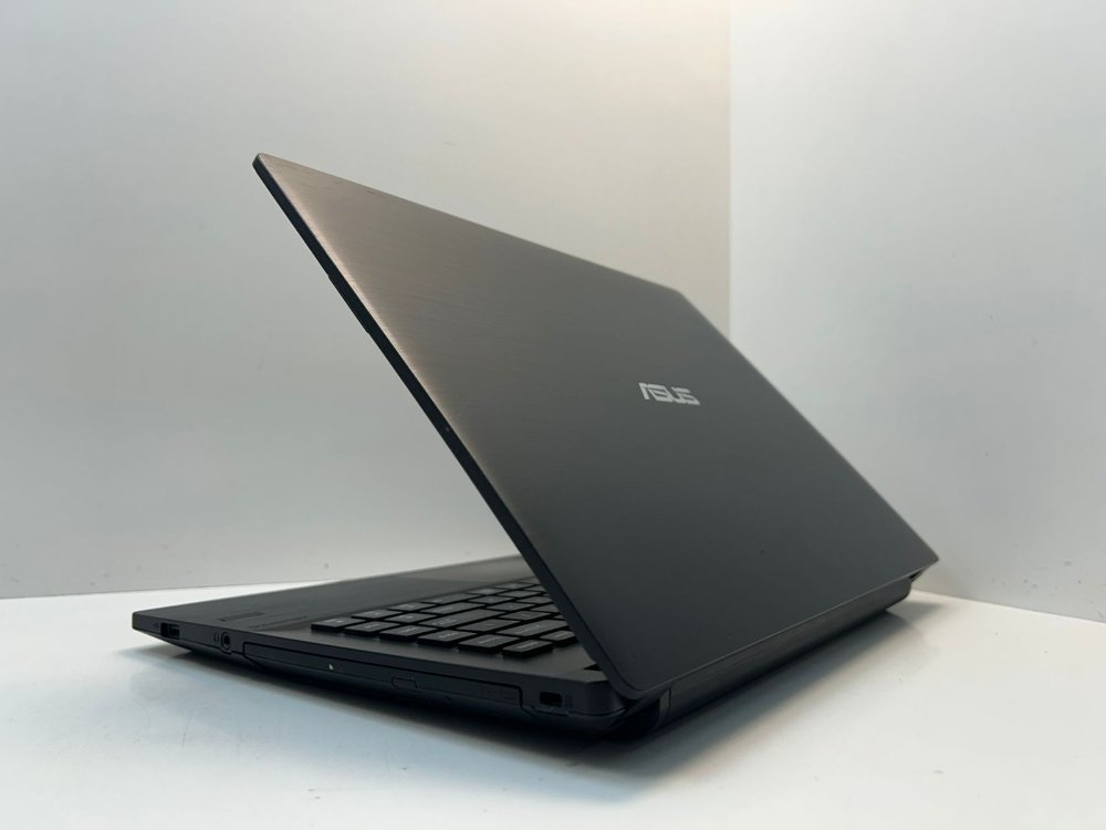 426- ASUS P2430U I5-6GEN 16/250