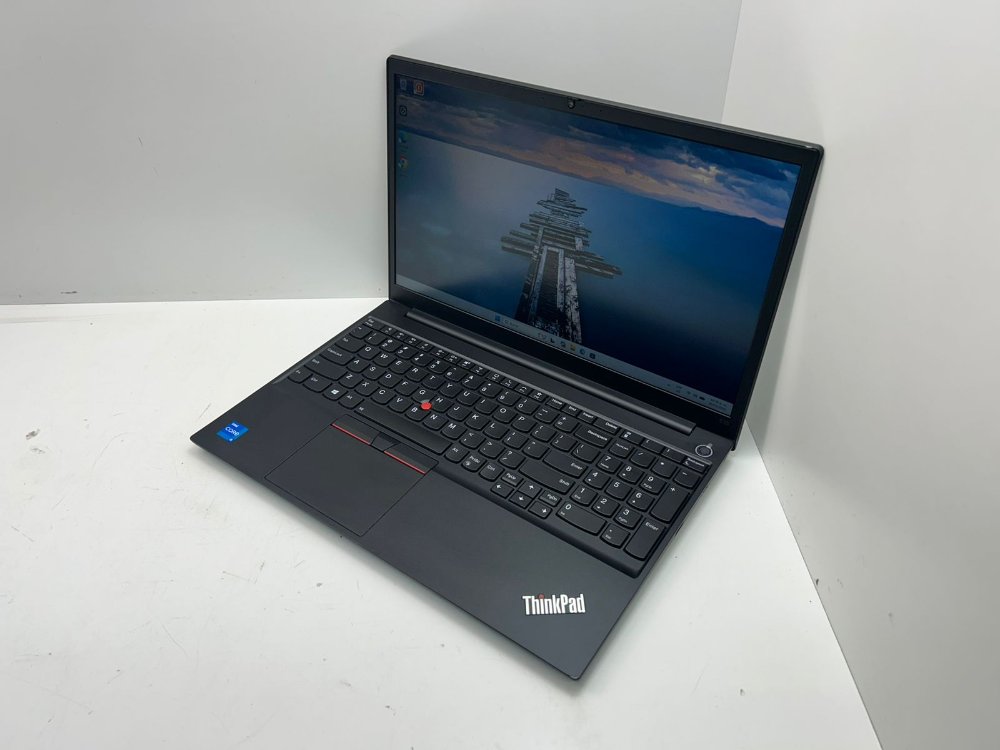 390- LENOVO THINK PAD E15 I5-10THGEN 8/256